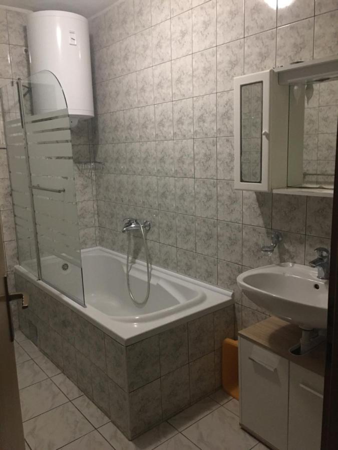 Apartmani Dusanka Orebic Ngoại thất bức ảnh